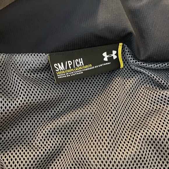 MENS BLACK UNDER ARMOUR VITAL TRAINING JACKET - Picture 5 of 6